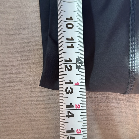 Cotopaxi women’s Mariposa Colorblock 7/8 Leggings - Picture 10 of 12